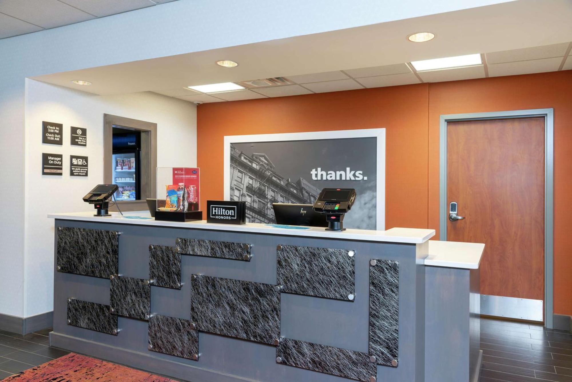 Hampton Inn Akron-South Exterior foto