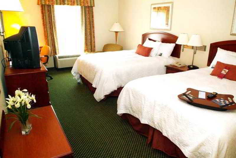 Hampton Inn Akron-South Zimmer foto